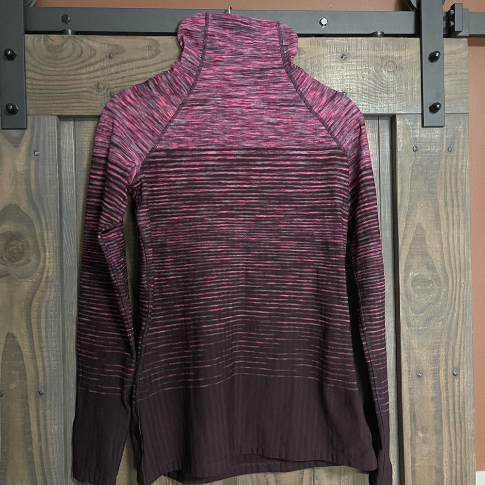 Nike Pro Hyperwarm Turtleneck Sweater